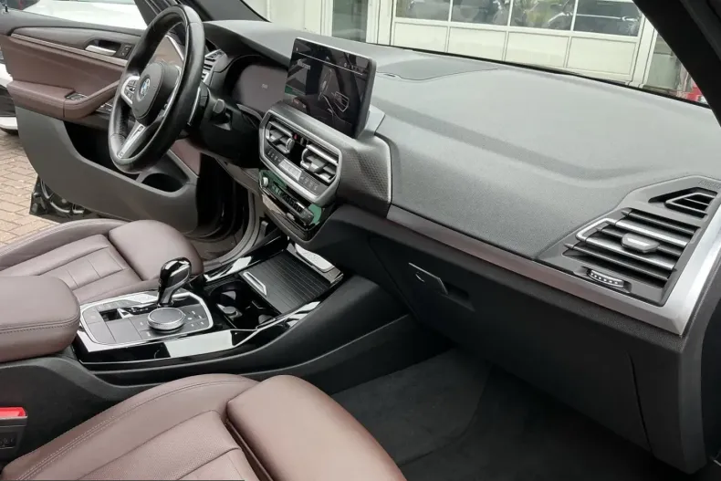 BMW X3 (Seria X) din 2023 cu 50.200 km - oferta BMW229420 - foto 11