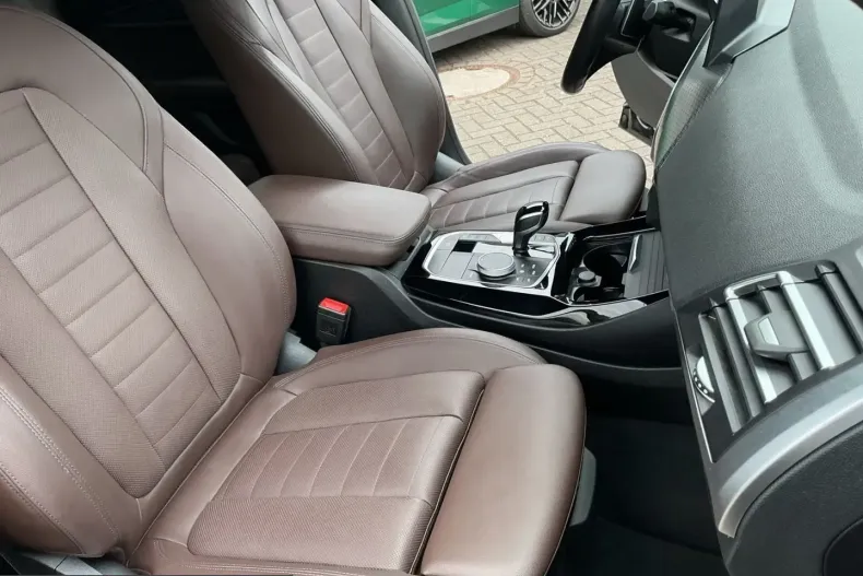 BMW X3 (Seria X) din 2023 cu 50.200 km - oferta BMW229420 - foto 14
