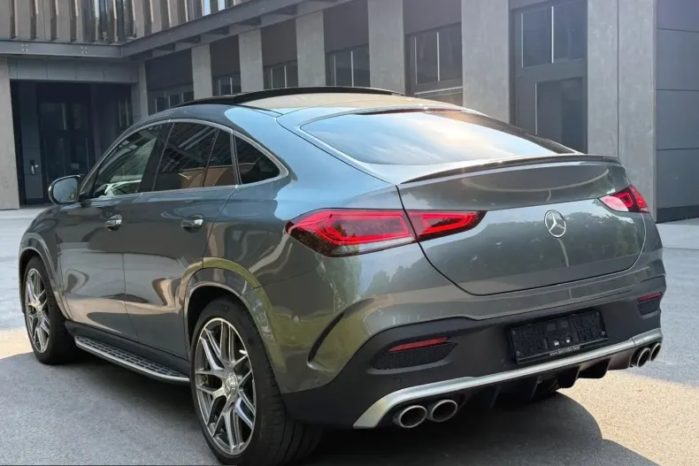 Mercedes-Benz GLE 53 AMG (Clasa GLE) din 2024 cu 59.983 km - oferta MER229423 - foto 11