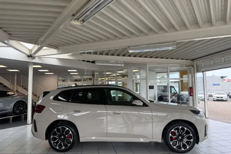 BMW X3 (Seria X) din 2025 cu 19.900 km - oferta BMW229424 - foto 2