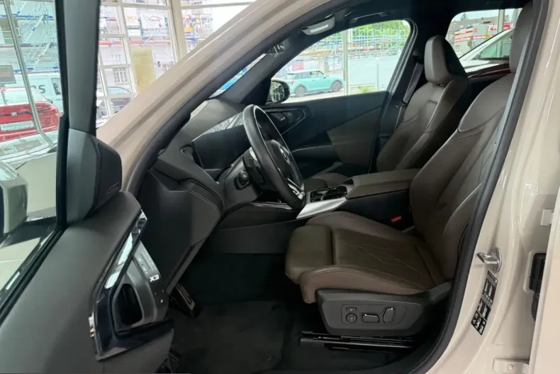 BMW X3 (Seria X) din 2025 cu 19.900 km - oferta BMW229424 - foto 7