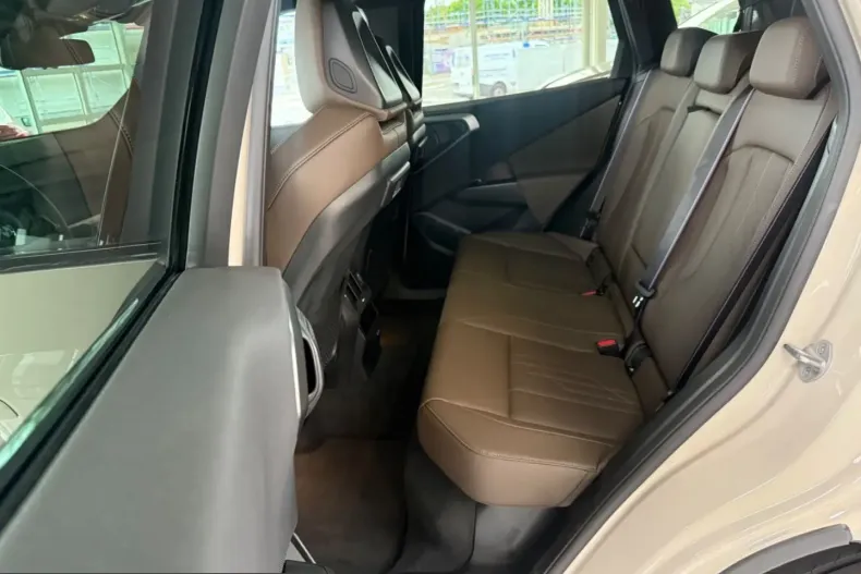 BMW X3 (Seria X) din 2025 cu 19.900 km - oferta BMW229424 - foto 10