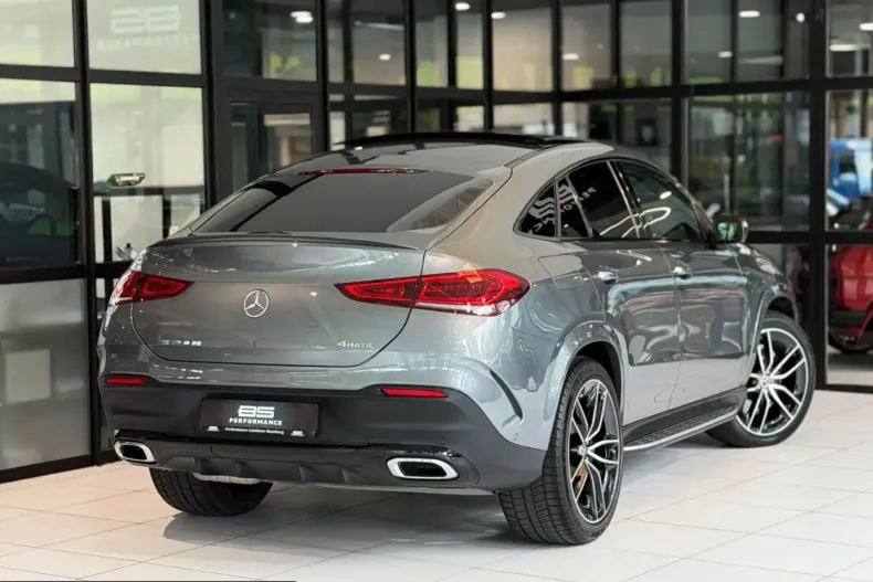 Mercedes-Benz GLE 350 (Clasa GLE) din 2024 cu 50.000 km - oferta MER229426 - foto 5