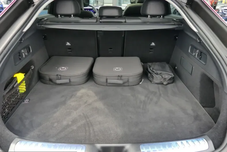 Mercedes-Benz GLC 300 (Clasa GLC) din 2025 cu 8.040 km - oferta MER229428 - foto 11
