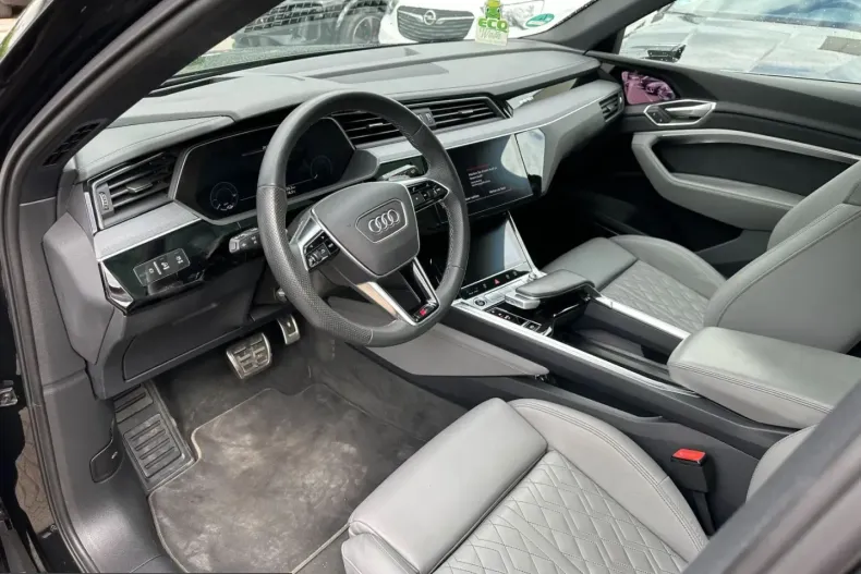Audi Q8 din 2023 cu 44.720 km - oferta AUD229429 - foto 7