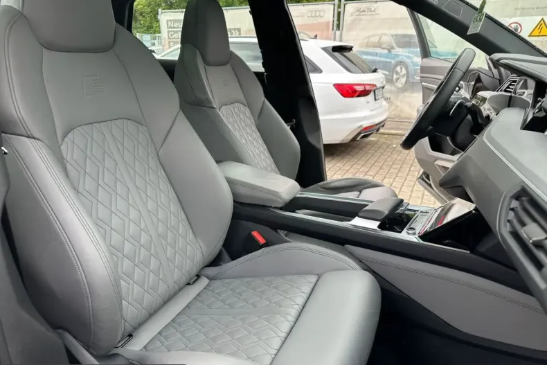 Audi Q8 din 2023 cu 44.720 km - oferta AUD229429 - foto 15