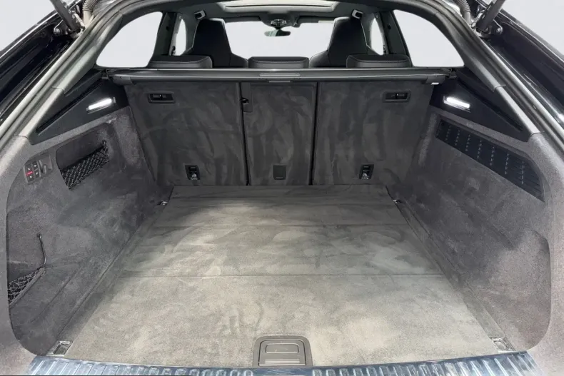 Audi SQ8 din 2023 cu 34.279 km - oferta AUD229437 - foto 8