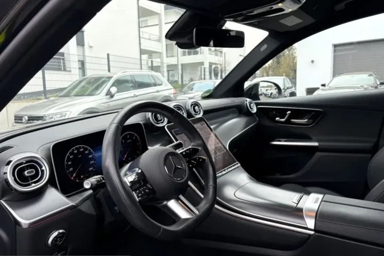 Mercedes-Benz GLC 220 (Clasa GLC) din 2024 cu 37.365 km - oferta MER229442 - foto 9