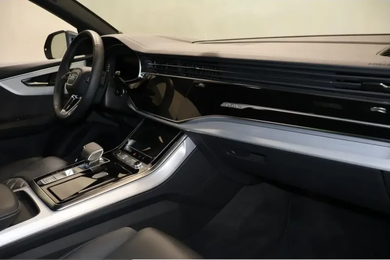 Audi Q8 din 2025 cu 29.213 km - oferta AUD229446 - foto 15