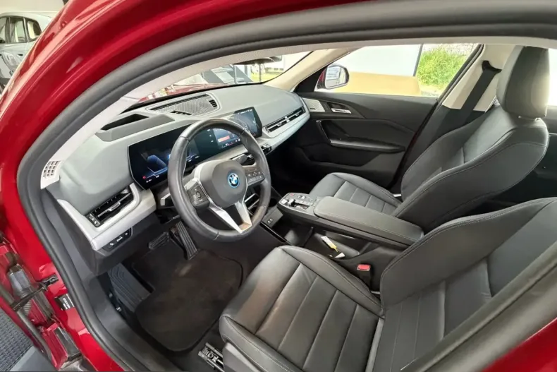 BMW iX2 (Seria X) din 2025 cu 26.980 km - oferta BMW229447 - foto 11