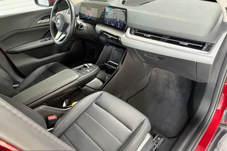 BMW iX2 (Seria X) din 2025 cu 26.980 km - oferta BMW229447 - foto 17