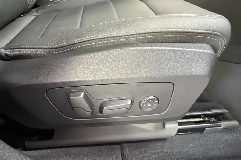 BMW iX2 (Seria X) din 2025 cu 26.980 km - oferta BMW229447 - foto 19
