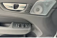 Volvo XC60 din 2025 cu 21.315 km - oferta VOL229449 - foto 12