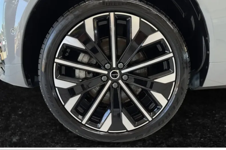 Volvo XC60 din 2025 cu 21.315 km - oferta VOL229449 - foto 14