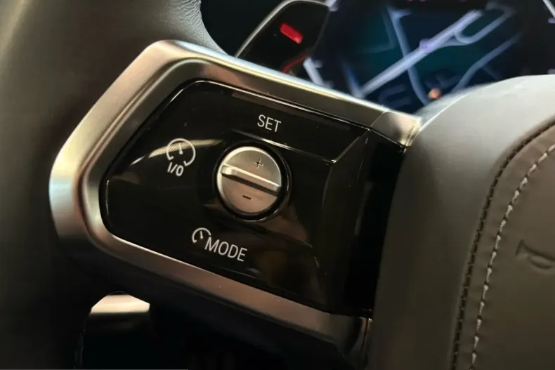 BMW M760 (Seria 7) din 2024 cu 41.975 km - oferta BMW229451 - foto 11
