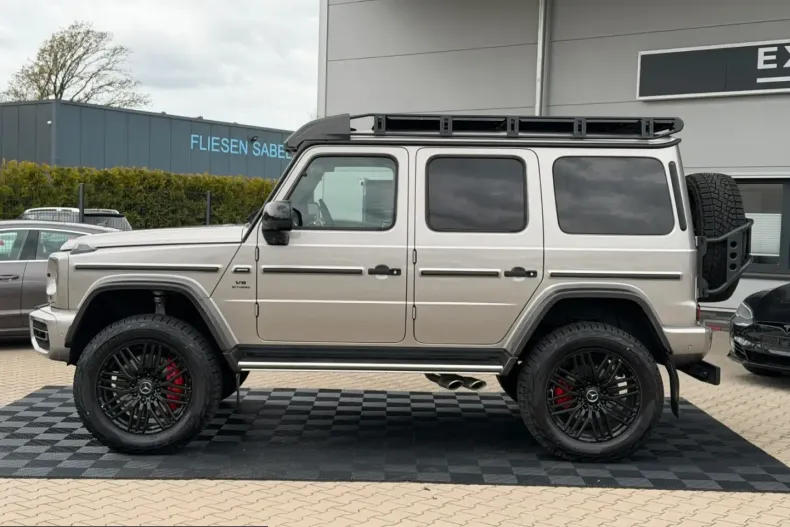 Mercedes-Benz G 63 AMG (Clasa G) din 2023 cu 1.333 km - oferta MER229453 - foto 2