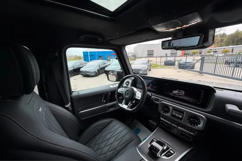 Mercedes-Benz G 63 AMG (Clasa G) din 2023 cu 1.333 km - oferta MER229453 - foto 29