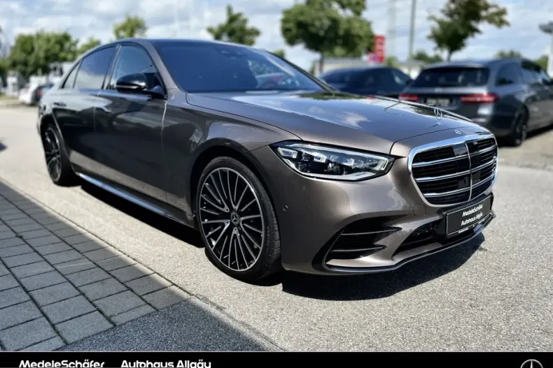 Mercedes-Benz S 580 (Clasa S) din 2025 cu 12.500 km - oferta MER229456 - foto 1
