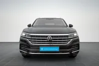 Volkswagen Touareg din 2023 cu 48.399 km - oferta VOL229462 - foto 3