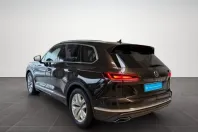 Volkswagen Touareg din 2023 cu 48.399 km - oferta VOL229462 - foto 5