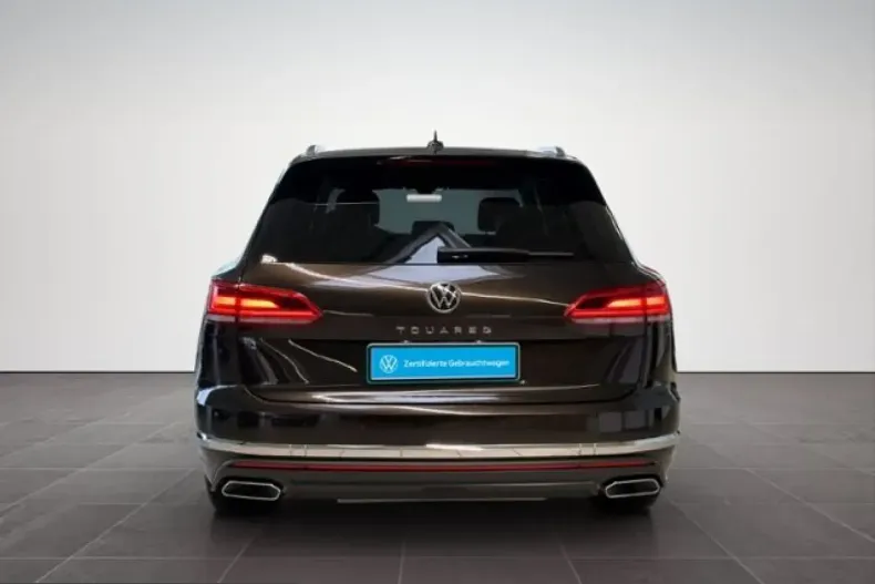 Volkswagen Touareg din 2023 cu 48.399 km - oferta VOL229462 - foto 6