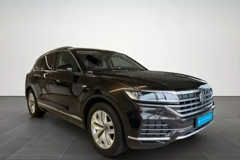 Volkswagen Touareg din 2023 cu 48.399 km - oferta VOL229462 - foto 9