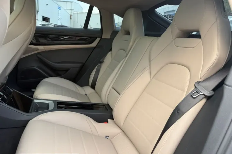 Porsche Panamera din 2025 cu 13.000 km - oferta POR229466 - foto 20