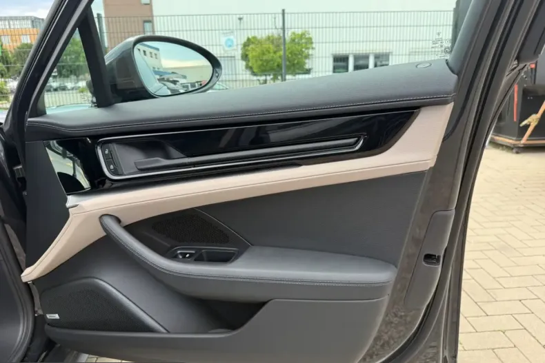 Porsche Panamera din 2025 cu 13.000 km - oferta POR229466 - foto 34