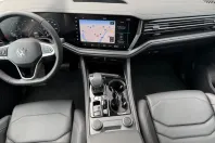 Volkswagen Touareg din 2025 cu 27.500 km - oferta VOL229469 - foto 7