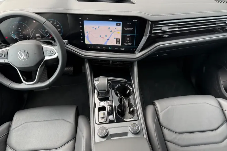 Volkswagen Touareg din 2025 cu 27.500 km - oferta VOL229469 - foto 7