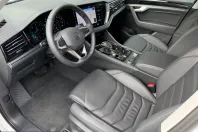 Volkswagen Touareg din 2025 cu 27.500 km - oferta VOL229469 - foto 8