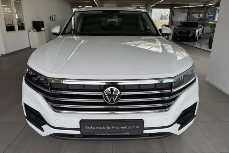 Volkswagen Touareg din 2025 cu 27.500 km - oferta VOL229469 - foto 15