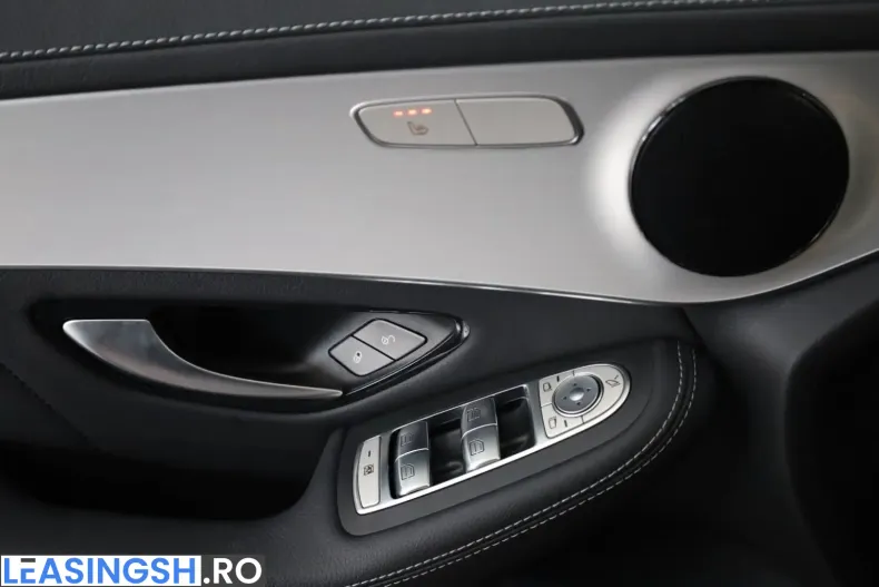 Mercedes-Benz GLC 300 (Clasa GLC) din 2023 cu 29.590 km - oferta MER229470 - foto 20