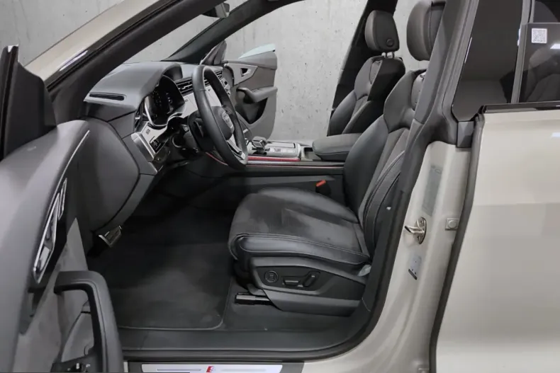 Audi SQ8 din 2022 cu 49.100 km - oferta AUD229473 - foto 9