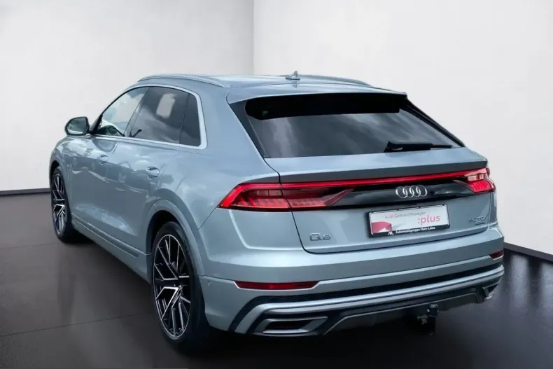 Audi Q8 din 2023 cu 77.309 km - oferta AUD229477 - foto 3