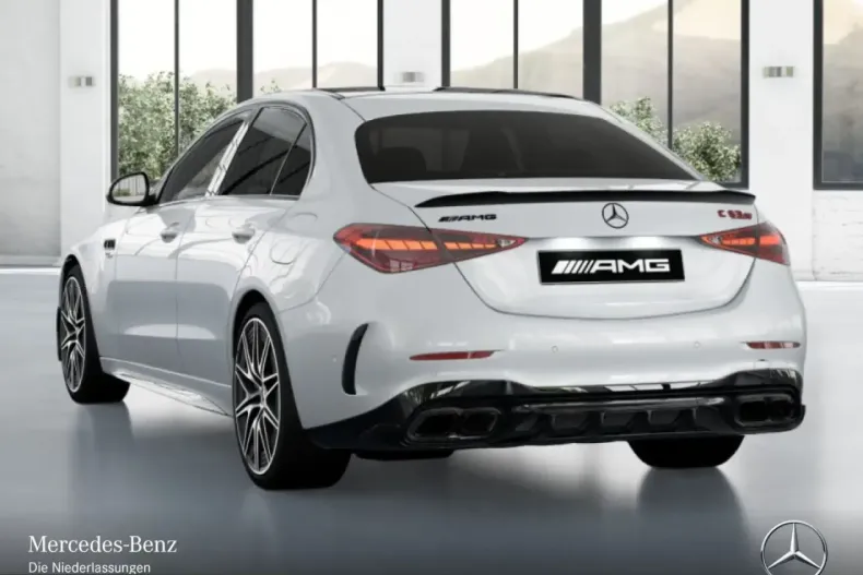 Mercedes-Benz C 63 AMG (Clasa C) din 2025 cu 19.650 km - oferta MER229481 - foto 17