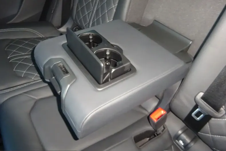 Audi SQ8 din 2023 cu 37.389 km - oferta AUD229483 - foto 19