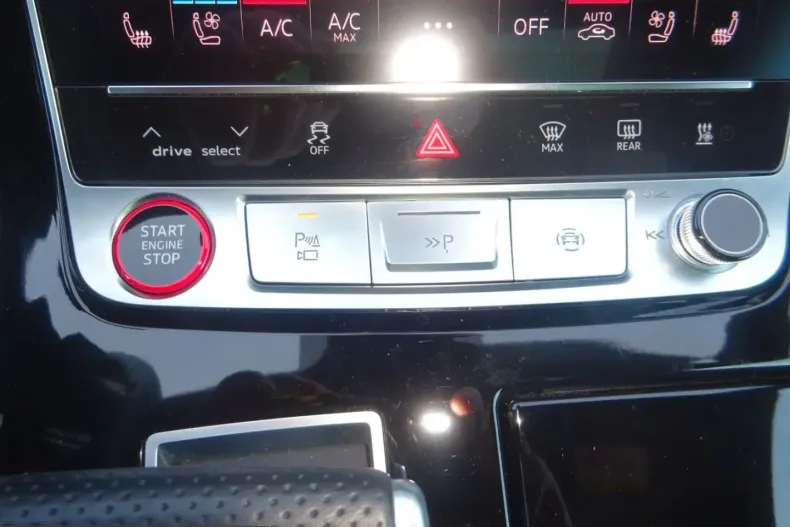 Audi SQ8 din 2023 cu 37.389 km - oferta AUD229483 - foto 33