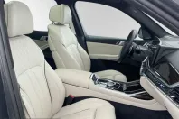 BMW X7 (Seria X) din 2025 cu 7.859 km - oferta BMW229484 - foto 1