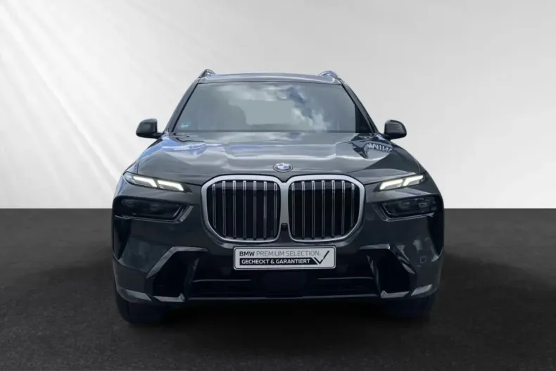 BMW X7 (Seria X) din 2025 cu 7.859 km - oferta BMW229484 - foto 2