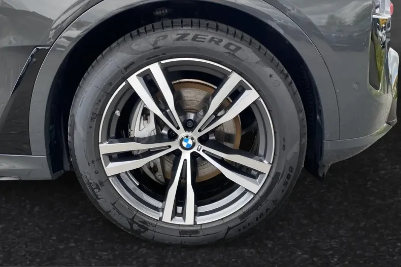 BMW X7 (Seria X) din 2025 cu 7.859 km - oferta BMW229484 - foto 5