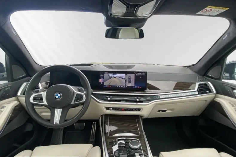 BMW X7 (Seria X) din 2025 cu 7.859 km - oferta BMW229484 - foto 7