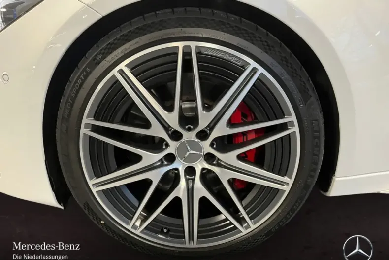 Mercedes-Benz C 63 AMG (Clasa C) din 2025 cu 10.236 km - oferta MER229487 - foto 13
