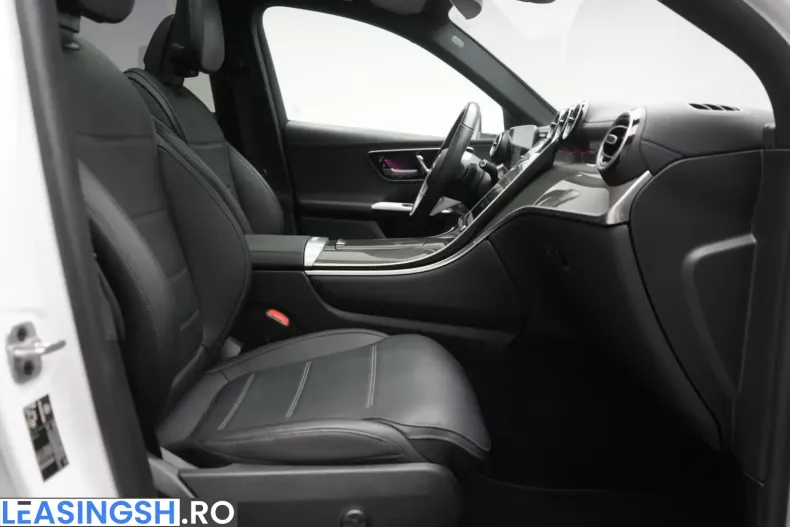 Mercedes-Benz GLC 300 (Clasa GLC) din 2023 cu 47.000 km - oferta MER229491 - foto 6