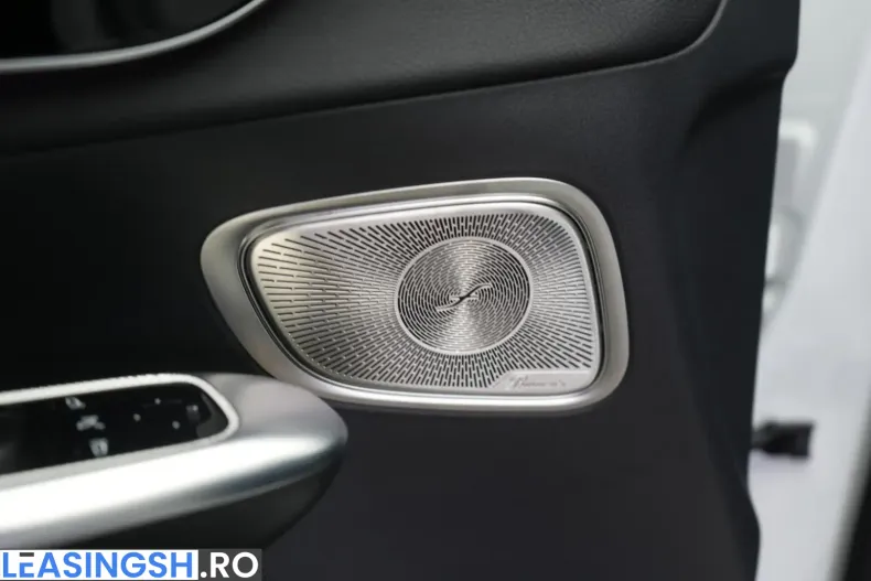 Mercedes-Benz GLC 300 (Clasa GLC) din 2023 cu 47.000 km - oferta MER229491 - foto 24