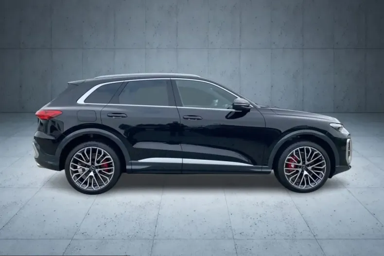 Audi SQ5 din 2025 cu 6.786 km - oferta AUD229498 - foto 5