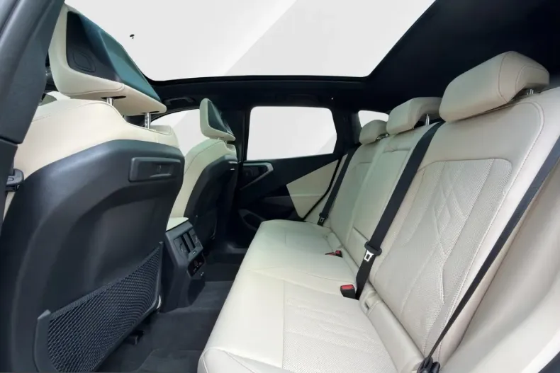 BMW X3 (Seria X) din 2025 cu 18.196 km - oferta BMW229500 - foto 12