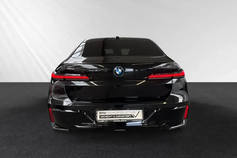 BMW 750 (Seria 7) din 2025 cu 19.730 km - oferta BMW229503 - foto 2