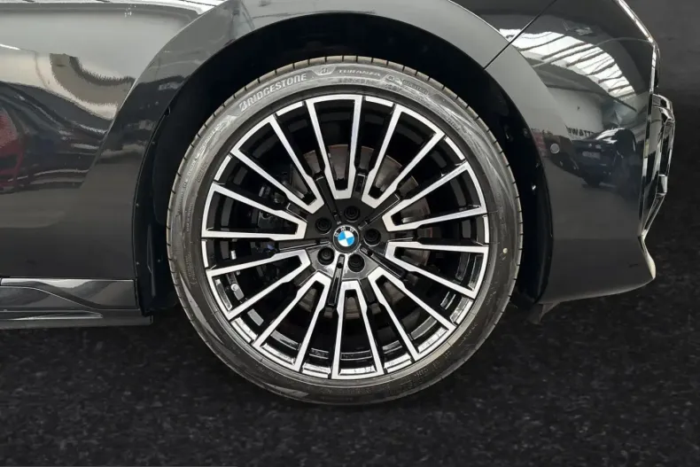 BMW 750 (Seria 7) din 2025 cu 19.730 km - oferta BMW229503 - foto 7