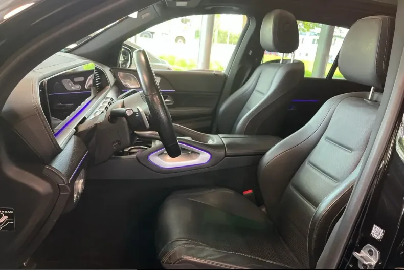 Mercedes-Benz GLE 400 (Clasa GLE) din 2023 cu 77.200 km - oferta MER229504 - foto 5